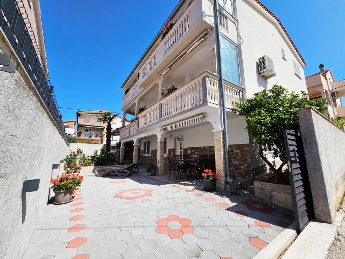 Modern 3Br Apartments In Zadar With Balcony Or Terrace, Free Parking & Ac Eksteriør bilde