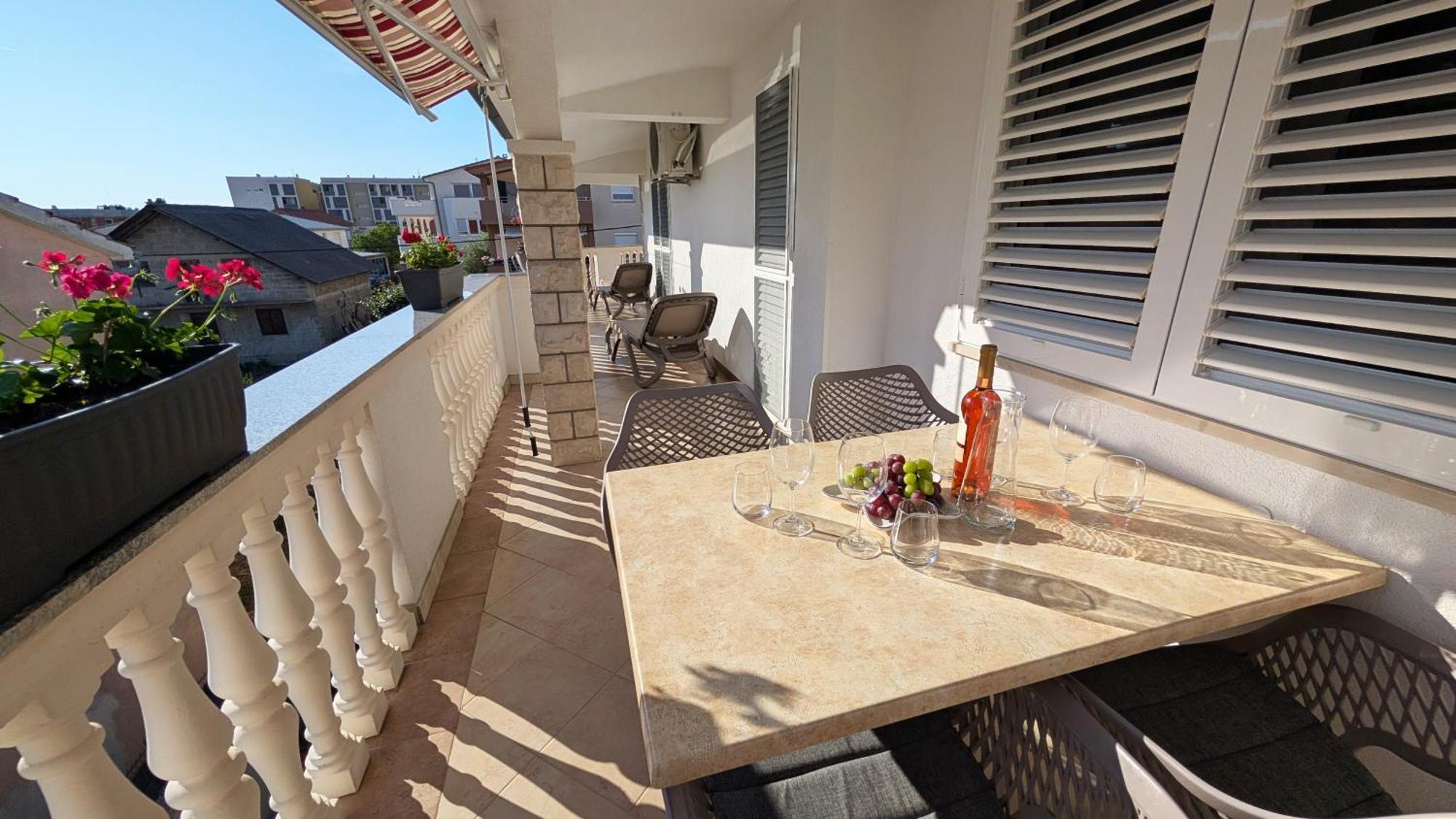 Modern 3Br Apartments In Zadar With Balcony Or Terrace, Free Parking & Ac Eksteriør bilde